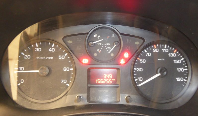 
								PEUGEOT Partner L1 1.6 HDi 75 CV lleno									