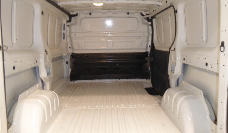 
								Renault Trafic Furgon 29 L1H1 dCi 95 cv lleno									
