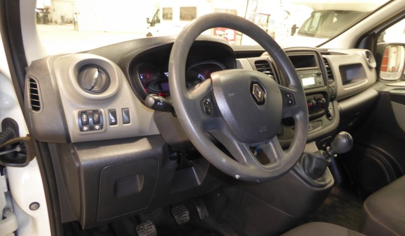 
								Renault Trafic Furgon 29 L1H1 dCi 95 cv lleno									