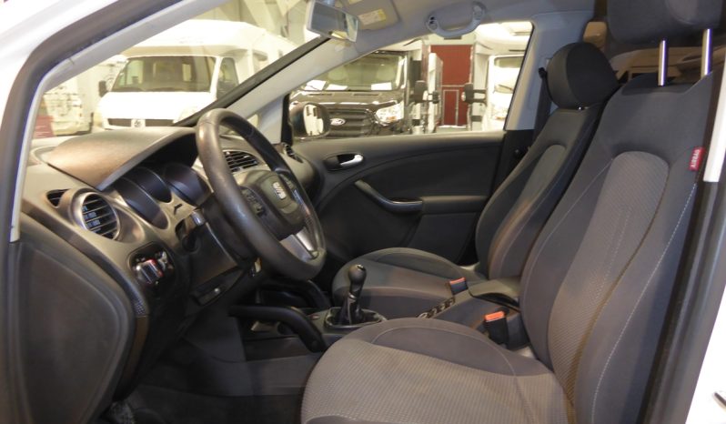 
								Seat Altea XL 1.6 TDI 105cv Ecomotive lleno									