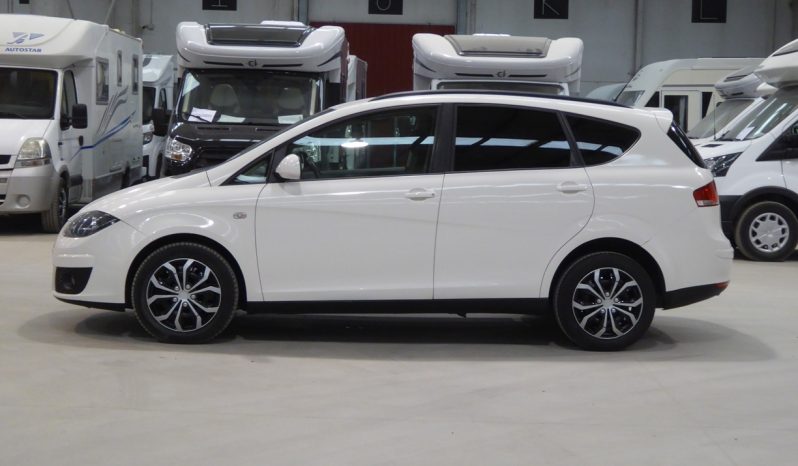 
								Seat Altea XL 1.6 TDI 105cv Ecomotive lleno									