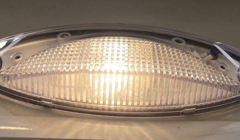 
								CHAUSSON FLASH PERFILADA CAMA TRANSVERSAL AMPLIO GARAJE lleno									