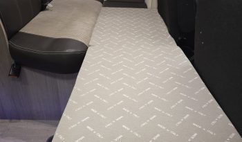 
									CHALLENGER QUARZ 278EB PERFILADA CAMA ISLA, SOLO 6,50 MTS. POCOS KMS lleno								