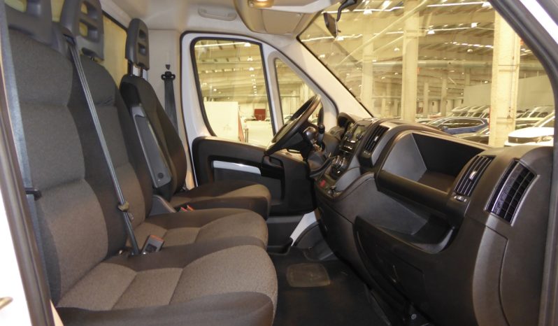 
								Fiat Ducato C.Cabina 35 L3 Multijet 130cv Puerta elevadora lleno									