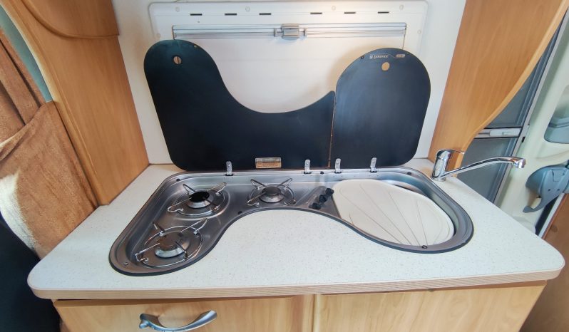 
								CHAUSSON FLASH PERFILADA CAMA TRANSVERSAL AMPLIO GARAJE lleno									