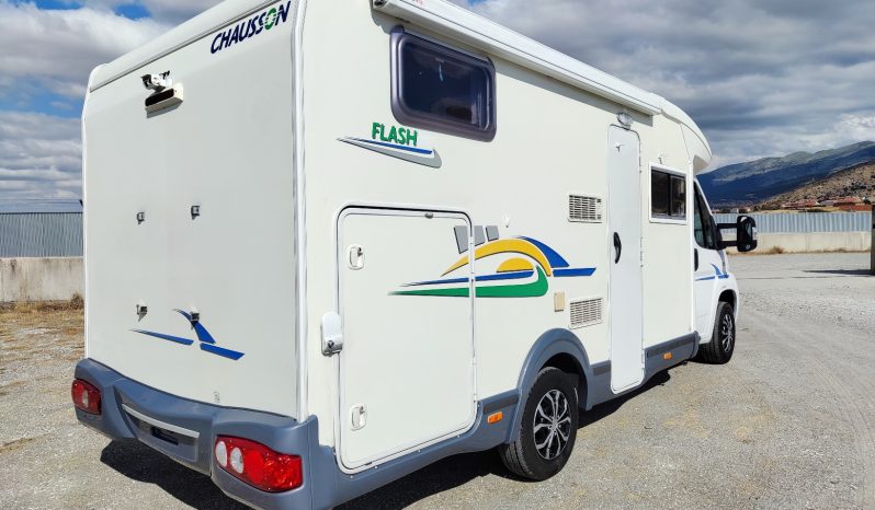 CHAUSSON FLASH PERFILADA CAMA TRANSVERSAL AMPLIO GARAJE