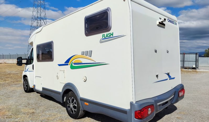 
								CHAUSSON FLASH PERFILADA CAMA TRANSVERSAL AMPLIO GARAJE lleno									