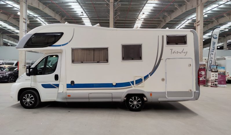 
								MCLOUIS TANDY 620 CAPUCINA LITERAS DOBLES TRASERAS. HASTA 8 PLAZAS. DORMIR. lleno									