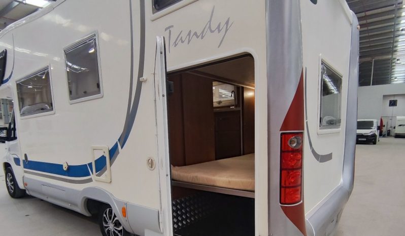 
								MCLOUIS TANDY 620 CAPUCINA LITERAS DOBLES TRASERAS. HASTA 8 PLAZAS. DORMIR. lleno									