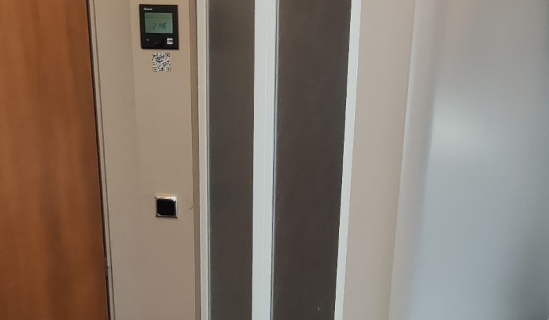 
								RIMOR HYGGE 95 PLUS 5.P. CAMAS PARALELAS + CAMA DOBLE ELECTRICA EN SALON lleno									