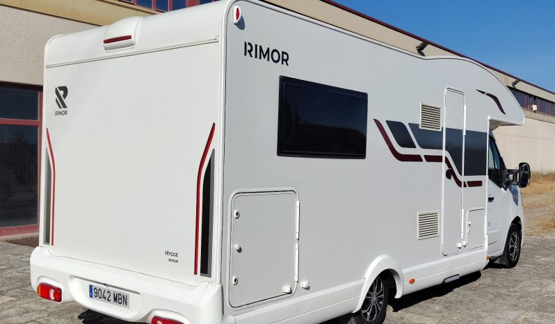 RIMOR HYGGE 95 PLUS 5.P. CAMAS PARALELAS + CAMA DOBLE ELECTRICA EN SALON