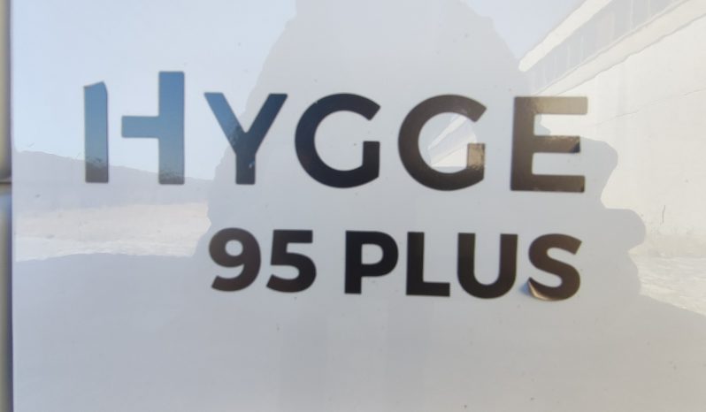 
								RIMOR HYGGE 95 PLUS 5.P. CAMAS PARALELAS + CAMA DOBLE ELECTRICA EN SALON lleno									