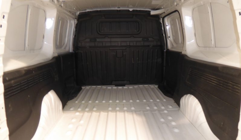 
								Opel Combo 1.6 TD 100CV XL 1000 kg L2 lleno									