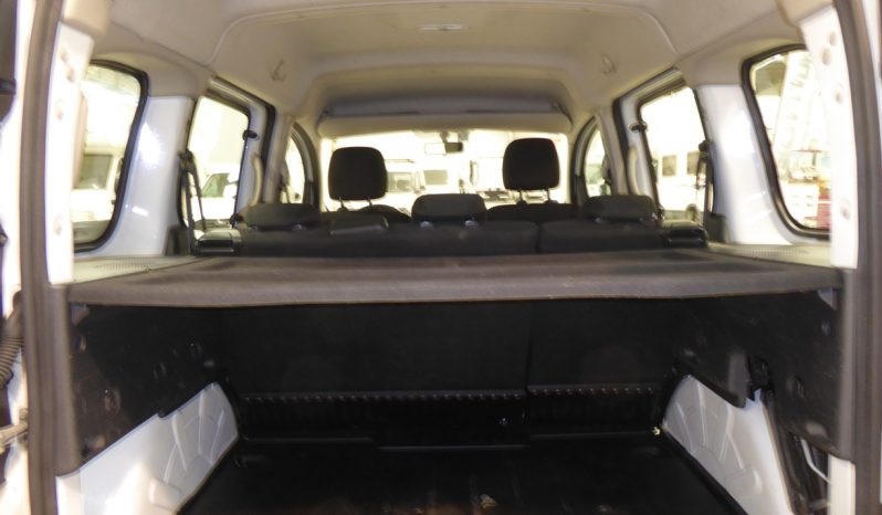 
								RENAULT Kangoo Combi Profesional dCi 90 CV lleno									