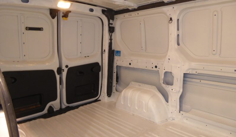 
								Renault Trafic Furgon 27 L1H1 Energy BluedCi 120 cv lleno									