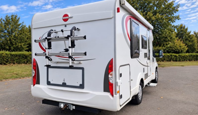 BURSTNER NEXXO T 685/7 FIAT DUCATO 3.0 180 CVS PERFILADA CAMA ISLA 6,85 mts ALTA GAMA
