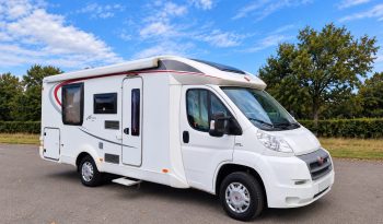 
									BURSTNER NEXXO T 685/7 FIAT DUCATO 3.0 180 CVS PERFILADA CAMA ISLA 6,85 mts ALTA GAMA lleno								