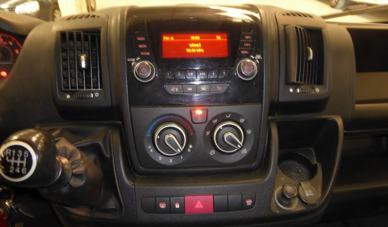 
								Citroen Jumper BlueHDi 120CV Furgon 33L2H2 lleno									