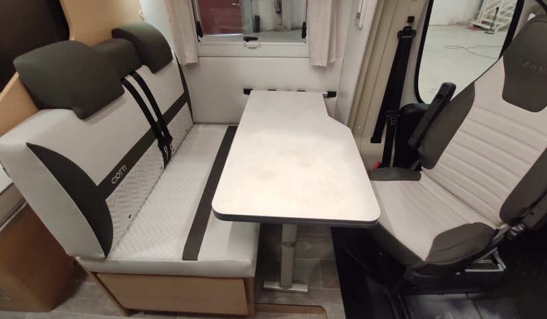 
								GIOTTILINE SIENA 330 PERFILADA 4P CAMA FRANCESA NUEVA + A.A. DUAL POWER 12/220 VOLTS. lleno									