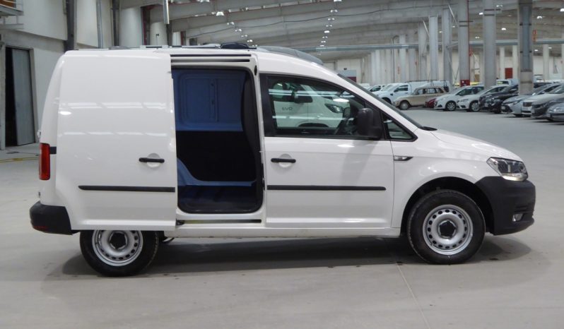 
								VOLKSWAGEN Caddy Profes Furgon 2.0 TDI 122 CV BMT 4Motion lleno									